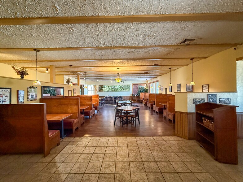 More Photos Of 619 Oakland Rd, Spindale Restaurant For Lease
