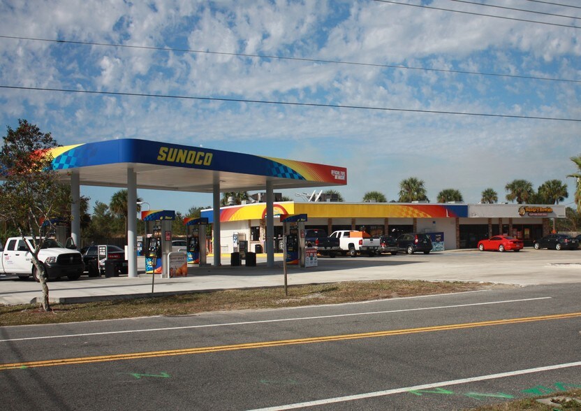 Primary Photo Of 6054-6058 Sisson Rd, Titusville Service Station For Lease