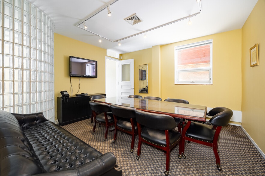 More Photos Of 9 Cannon St, Poughkeepsie Office For Sale