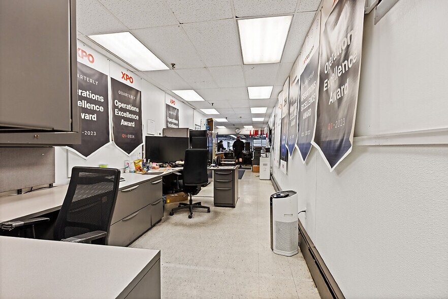 More Photos Of 122 Lyons Rd, Sidney Industrial For Sale