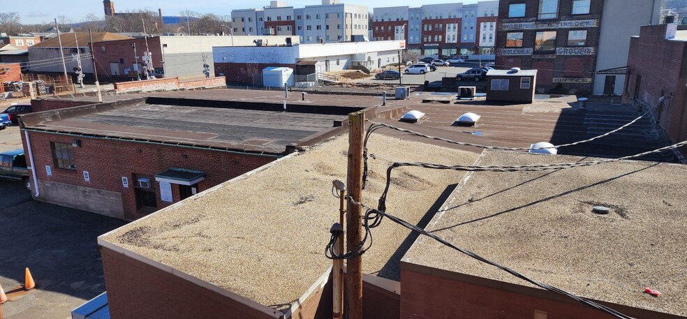 More Photos Of 5 Cross St, Meriden Warehouse For Sale