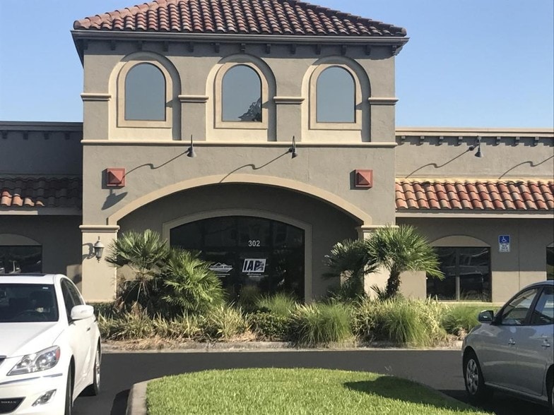 More Photos Of 1720 SE 16th Ave, Ocala Office For Lease