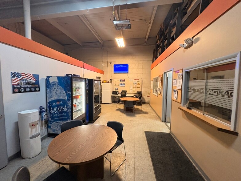More Photos Of 8101 Union Ave, Cleveland Warehouse For Sale
