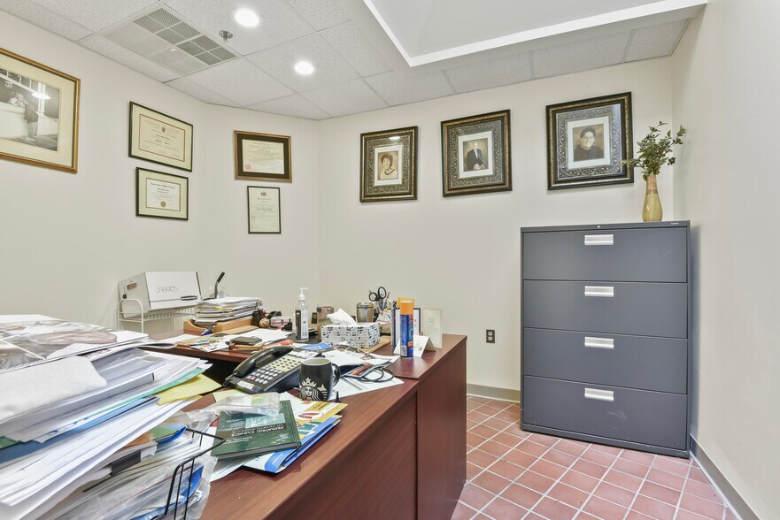 More Photos Of 845 N Main St, Providence Medical For Sale