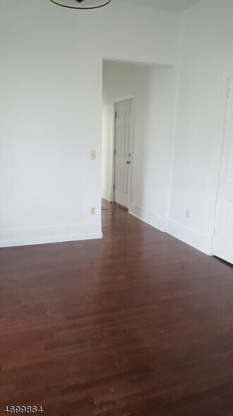 More Photos Of 141-143 Main St, Hackettstown Storefront Retail Residential For Sale