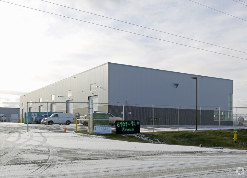 More Photos Of 6909 42nd St, Leduc Warehouse For Lease