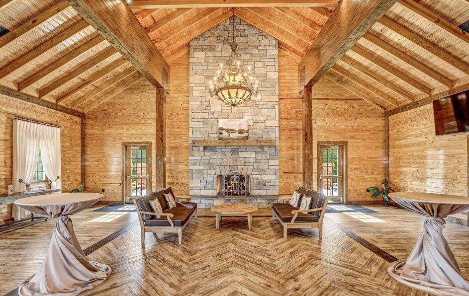 More Photos Of 6887 Blenheim Rd, Scottsville Land For Sale