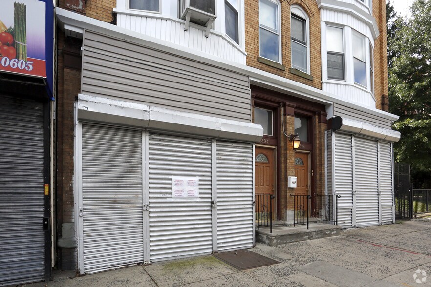 More Photos Of 304-306 S Orange Ave, Newark Storefront Retail Residential For Sale