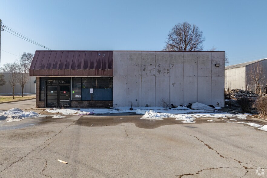 More Photos Of 3130 Portland Ave, Louisville Storefront For Lease