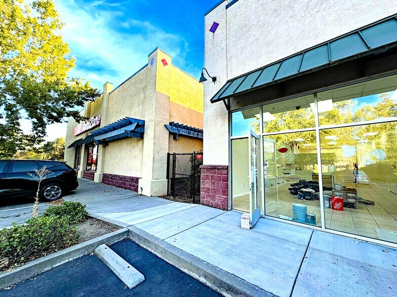 More Photos Of 9230 Elk Grove Florin Rd, Elk Grove Freestanding For Lease
