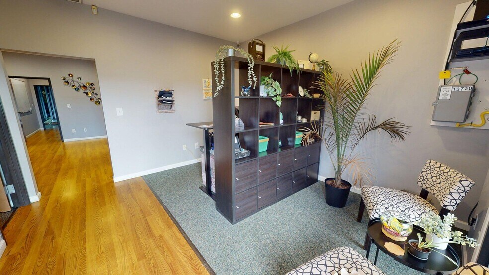 More Photos Of 13720 Immanuel Rd, Pflugerville Industrial For Sale