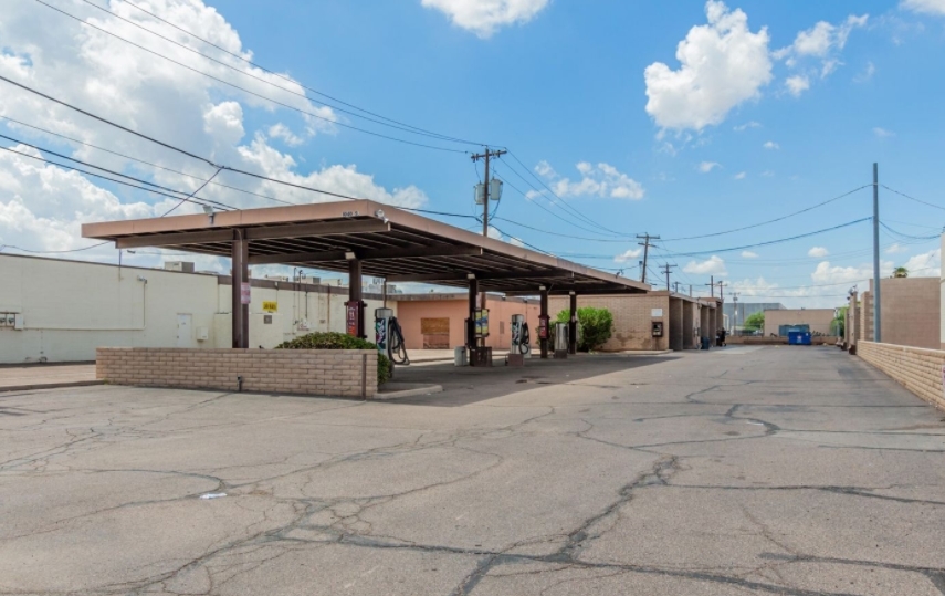 Primary Photo Of 1040 S Litchfield Rd, Goodyear Carwash For Sale