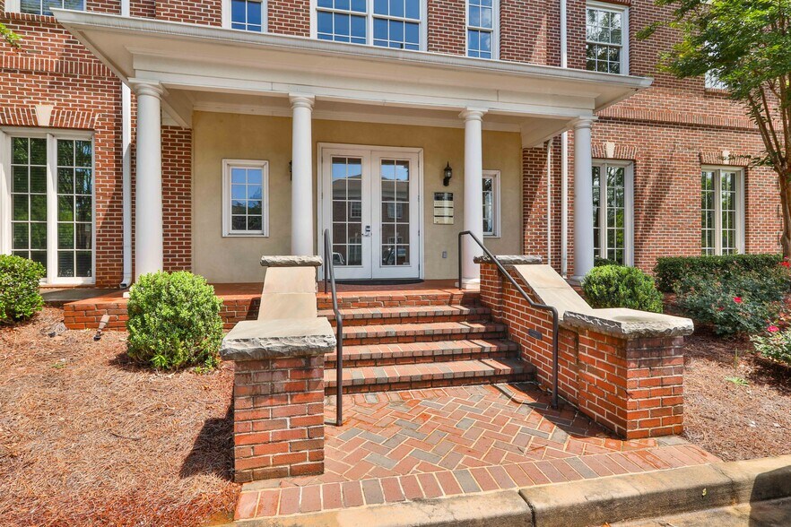 Primary Photo Of 75 Jackson St, Newnan Unknown For Lease