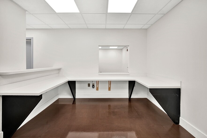 More Photos Of 4101 NW 4th St, Plantation Medical For Lease