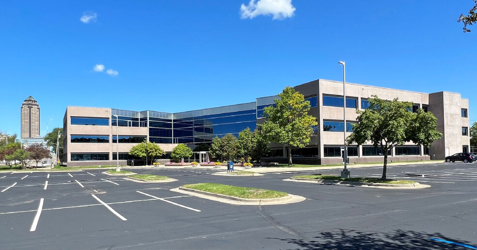 Primary Photo Of 500 SW 7th St, Des Moines Office For Lease