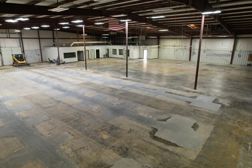 More Photos Of 530 Old Post Rd, Gaffney Industrial For Lease