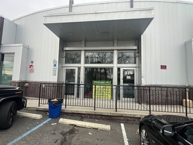 More Photos Of 375 Liberty St, Little Ferry Freestanding For Lease