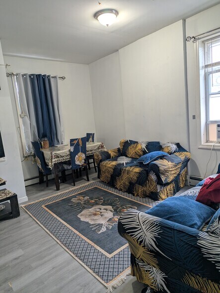 More Photos Of 114 Mallory Ave, Jersey City Storefront Retail Residential For Sale