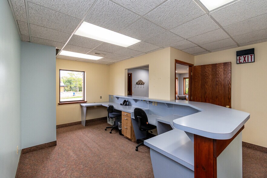 More Photos Of 7461 S State Rd, Goodrich Storefront Retail Office For Sale