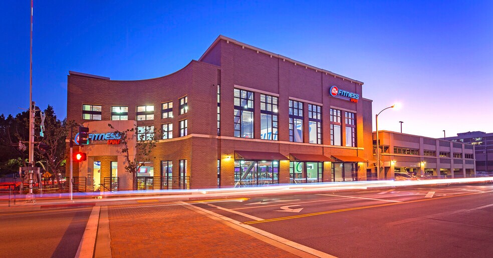 More Photos Of 125 N 1st Ave, Arcadia Freestanding For Lease