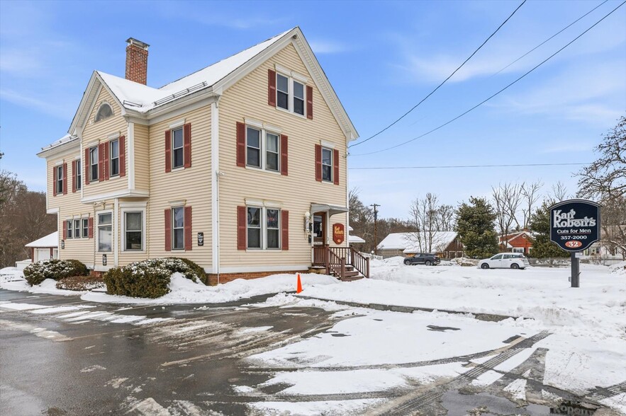 More Photos Of 32 Park Ave, Keene Office For Sale