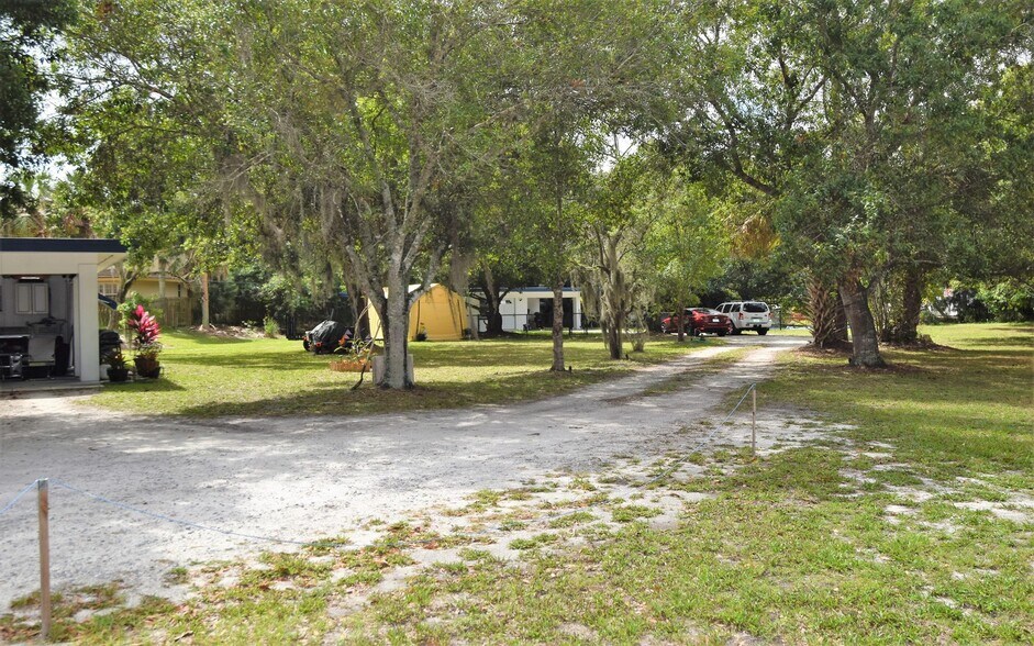 More Photos Of 5445 S Kanner Hwy, Stuart Land For Sale