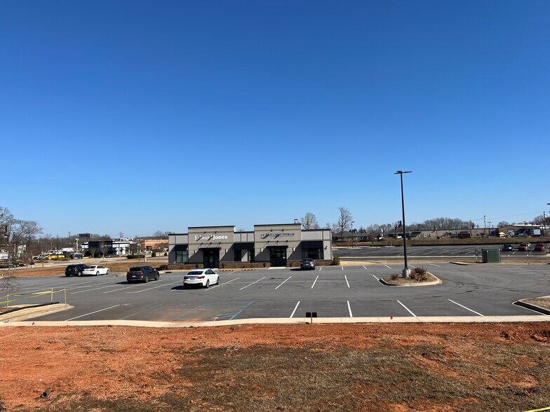 More Photos Of 104 Woodson St, Greenville Land For Sale