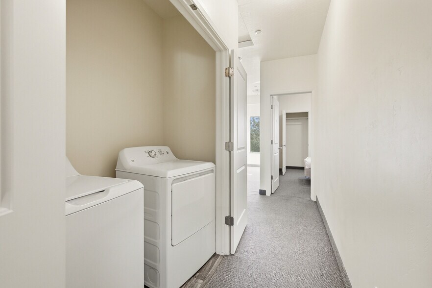 More Photos Of 119 N 800 W, Cedar City Apartments For Sale