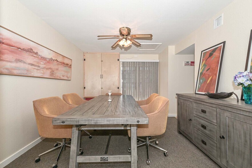 More Photos Of 11123-11127 W Nevada Ave, Youngtown Office For Sale