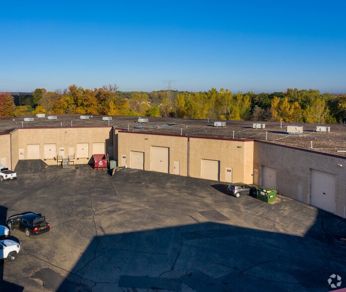 More Photos Of 6901 E Fish Lake Rd, Maple Grove Flex For Lease