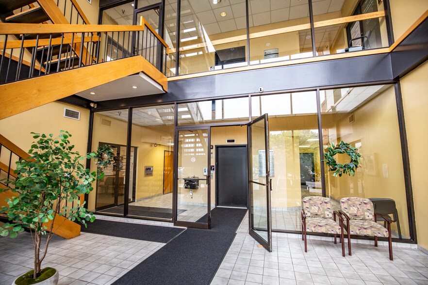 More Photos Of 1145 Bower Hill Rd, Pittsburgh Medical For Lease