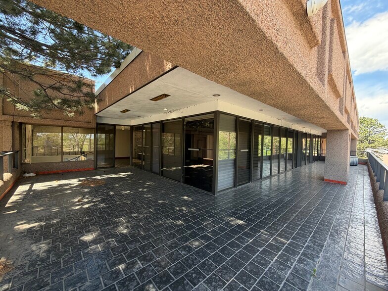 More Photos Of 640 W Tennessee Ave, Denver Light Distribution For Sale