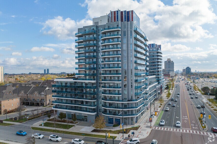 More Photos Of 9471 Yonge St, Richmond Hill Apartments For Sale