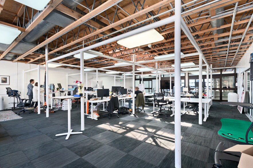 More Photos Of 2200 Michigan Ave, Santa Monica Loft Creative Space For Lease