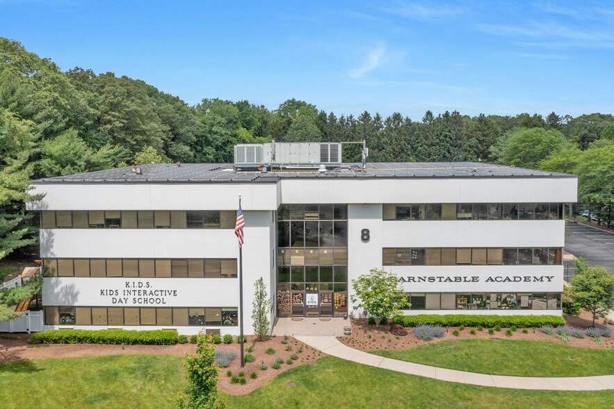 More Photos Of 8 Wright Way, Oakland Office For Sale