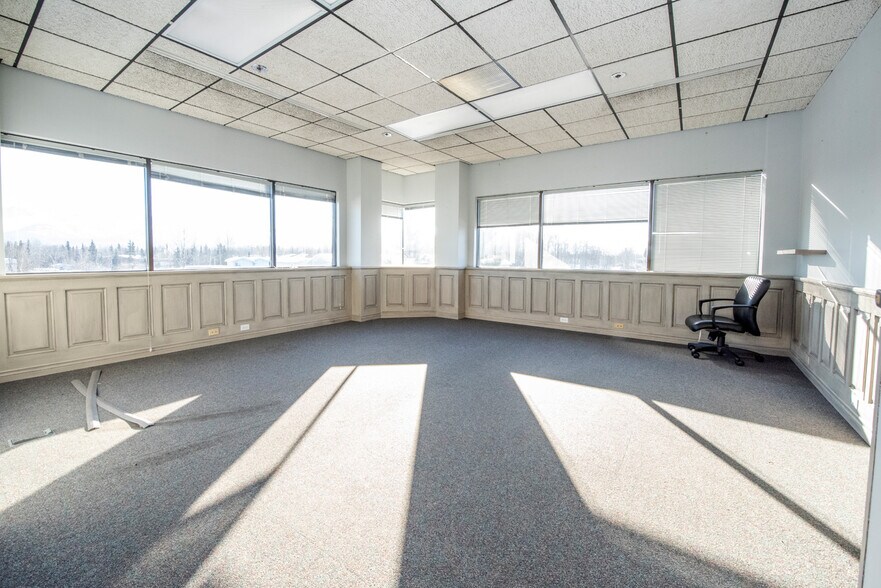 More Photos Of 201 E 56th Ave, Anchorage Office For Sale