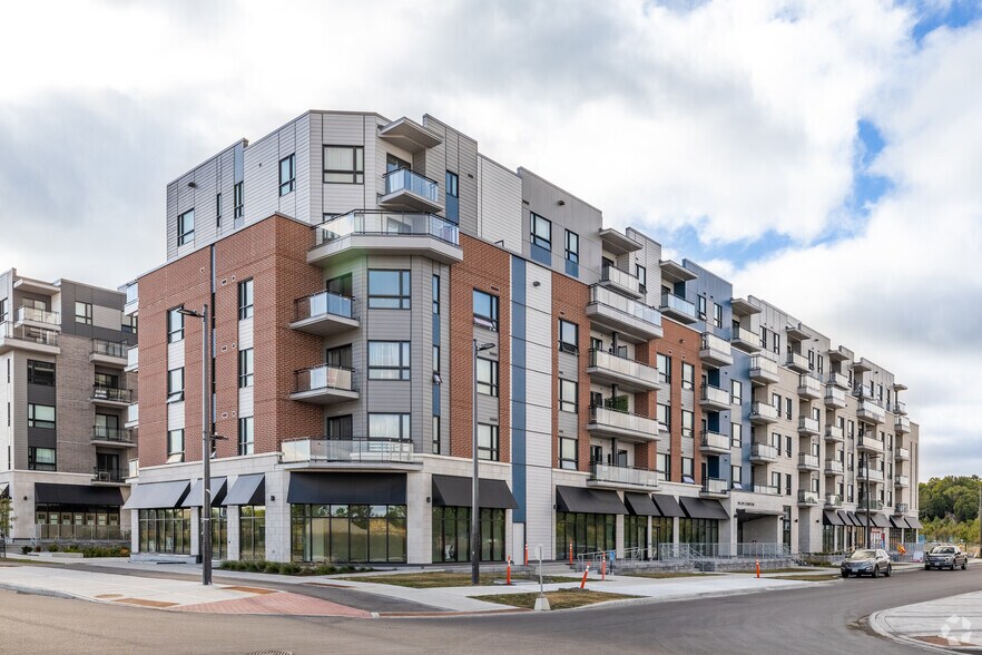 Primary Photo Of 393 Codd's Rd, Ottawa Apartments For Lease