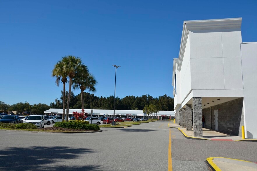 More Photos Of 1153-1155 Malabar Rd NE, Palm Bay Unknown For Lease