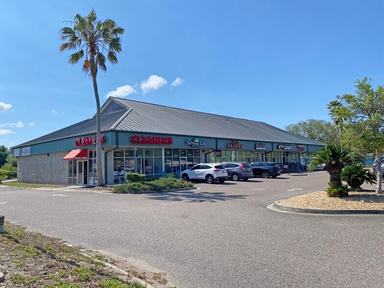 More Photos Of 3503 Kernan Blvd S, Jacksonville Unknown For Lease