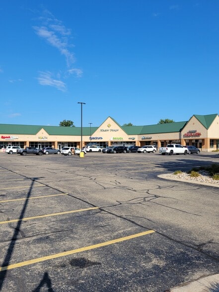 Primary Photo Of , Holland General Retail For Sale