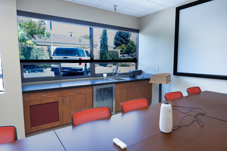 More Photos Of 1150 Palm St, San Luis Obispo Office For Sale