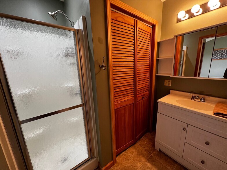 More Photos Of 8721 Old US Highway 52 W, West Lafayette Warehouse For Sale