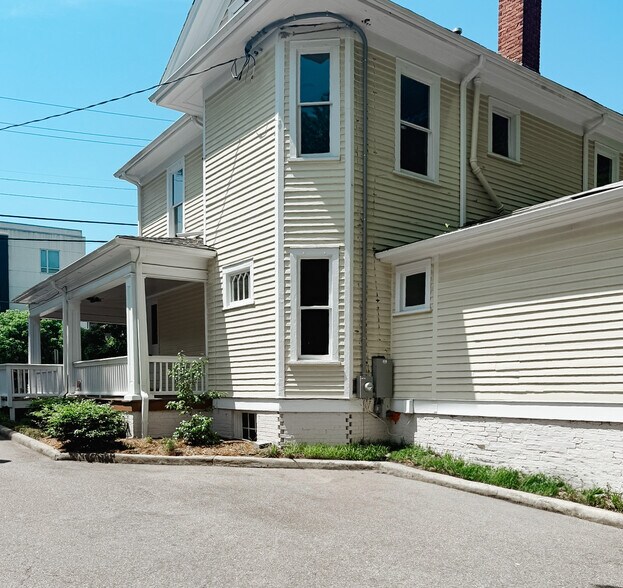 More Photos Of 1306 Hillsborough St, Raleigh Loft Creative Space For Lease