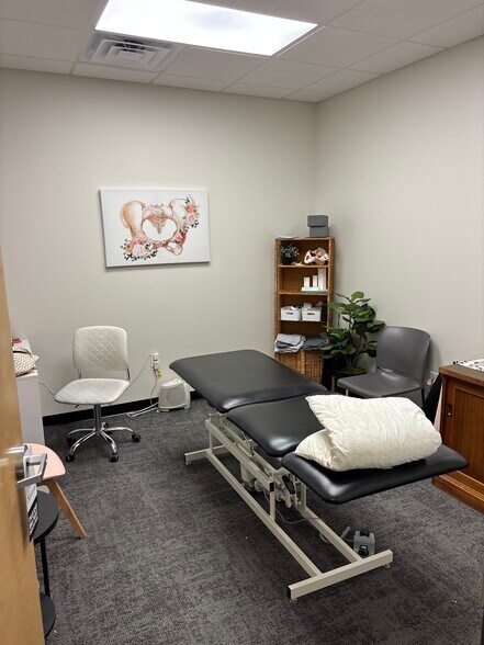 More Photos Of 8245 Cody Dr, Lincoln Warehouse For Sale