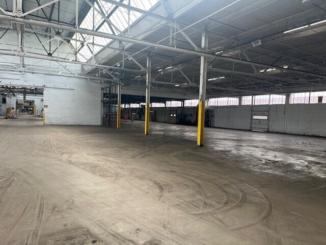 More Photos Of 2710 N Pitcher St, Kalamazoo Industrial For Sale