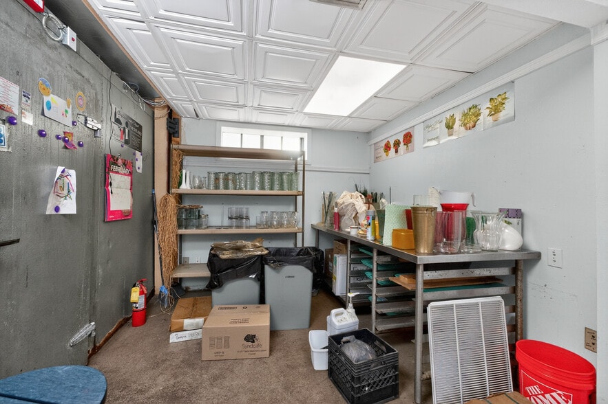 More Photos Of 23064 Harbor View Rd, Port Charlotte Warehouse For Sale