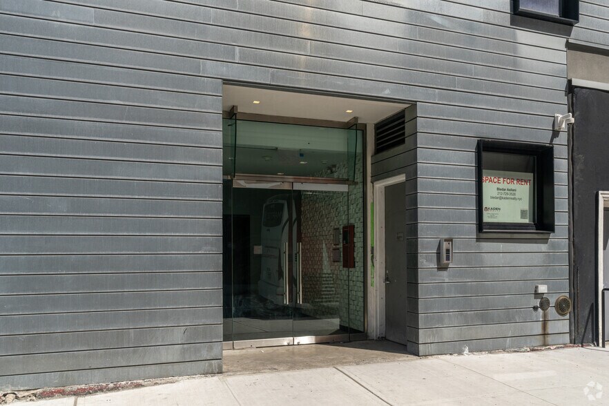 More Photos Of 603 W 44th St, New York Loft Creative Space For Sale