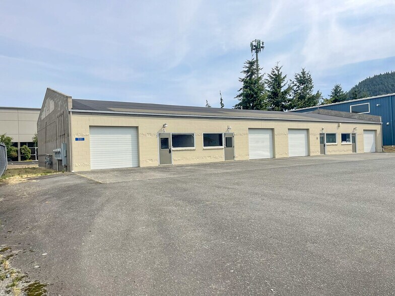 More Photos Of 1101 Dale Ln, Mount Vernon Warehouse For Lease