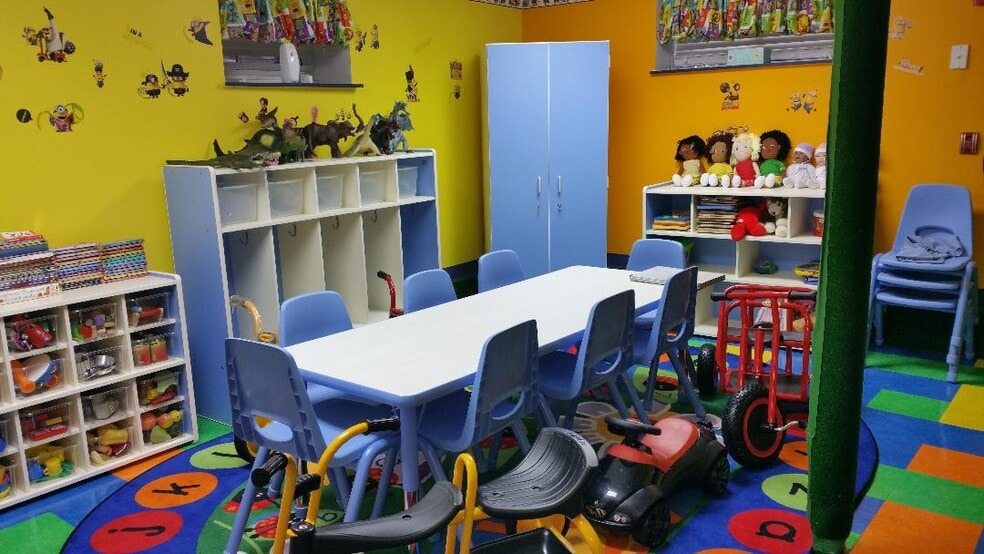 More Photos Of 3030 Whittier St, Saint Louis Daycare Center For Lease