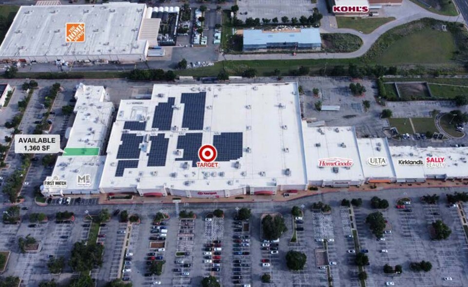 More Photos Of 10900 Lakeline Mall Blvd, Austin Unknown For Lease